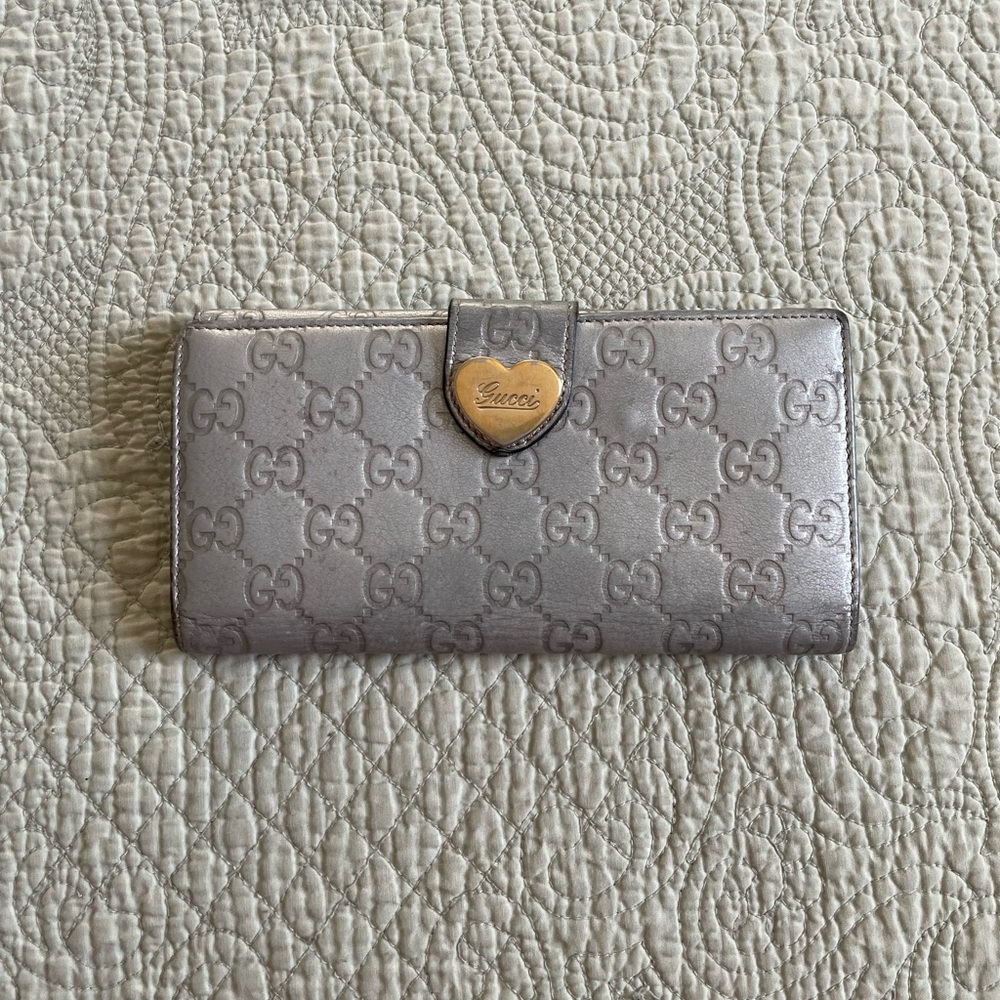 Gucci silver heart wallet